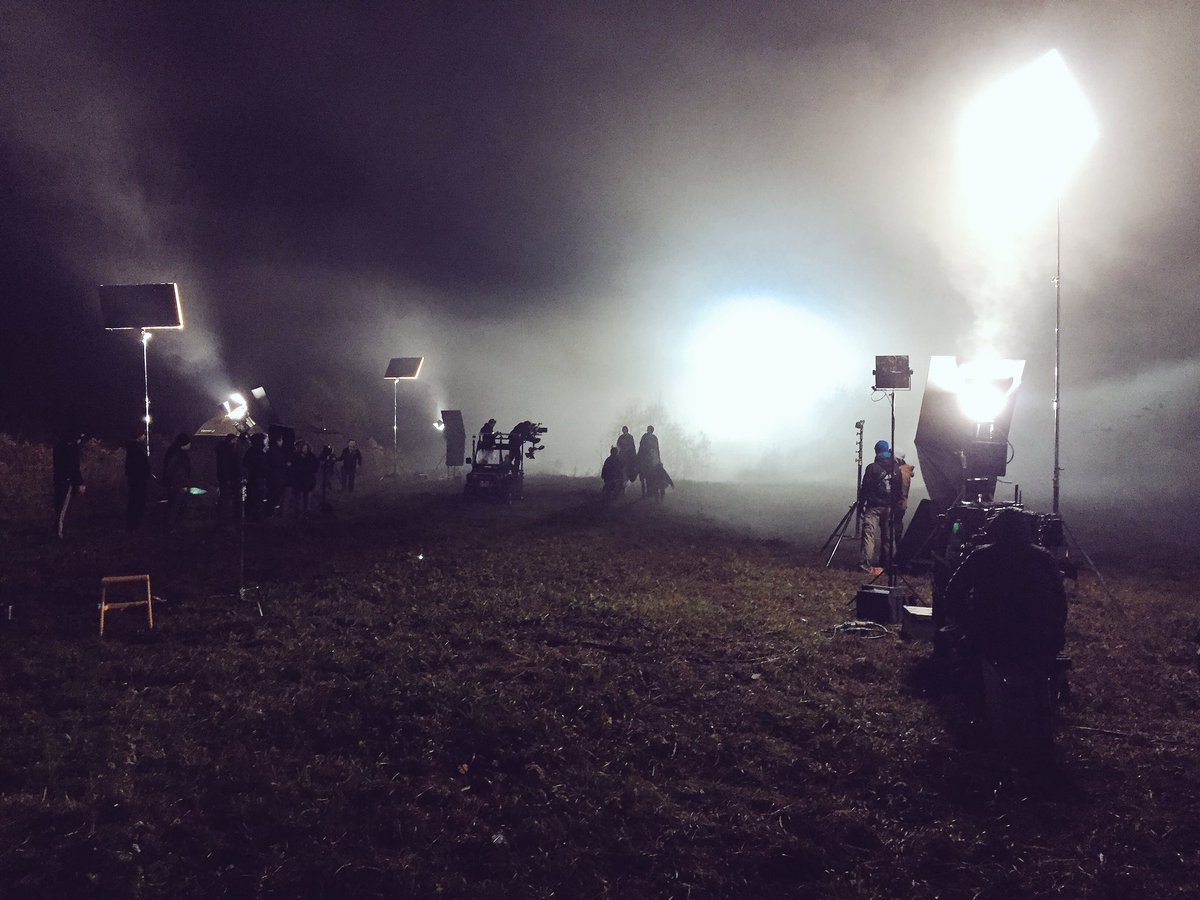 TheLastKingdom's tweet photo. Tonight's shoot. 📽🎬🌙  #NightShoot #TheLastKingdom https://t.co/uKraJHfg2d