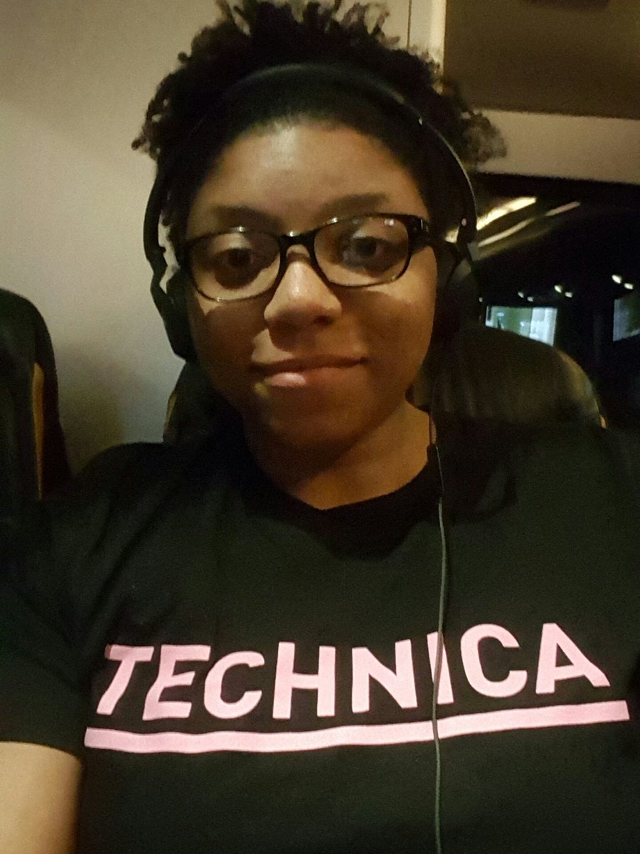 aurien92's tweet photo. Had to rep my Technica shirt, 10/10 would go again! #Technica16 #gotechnica https://t.co/hR0BwW6ycf