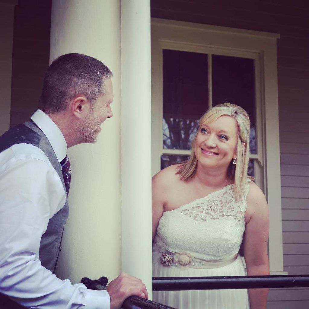 stampinbuds's tweet photo. Wedding day. ๐๐๐๐ฐ๐ผ๐ #november5th #weddingday #finallyhitched https://t.co/Qzr6LrLiTV https://t.co/gZrF2DtNnh