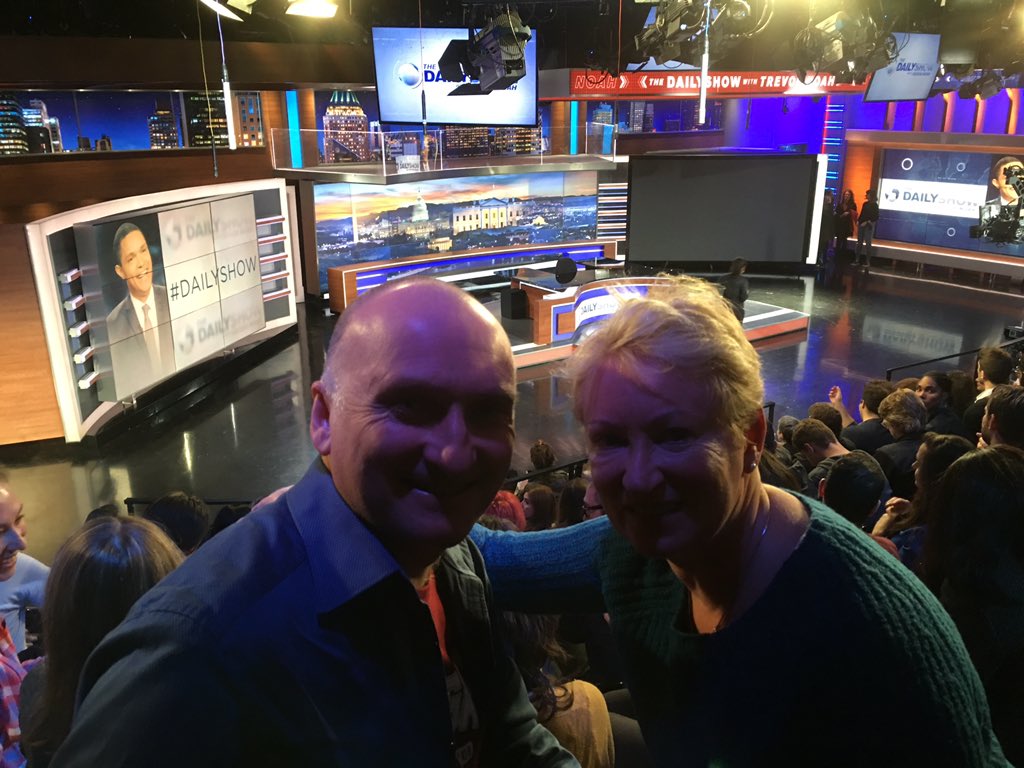 LearningTango's tweet image. #DAILYSHOW