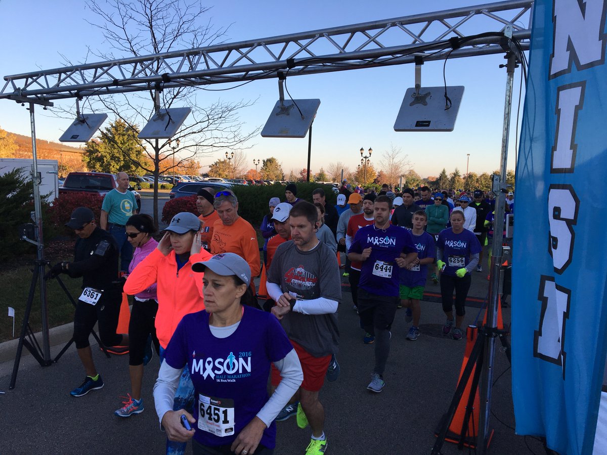 DeanHoustonInc's tweet photo. Congrats to the @EFGCC for organizing the #SeizeHope gala and Mason Half Marathon this past weekend. DH was a very proud participant! https://t.co/145nf6vqEz