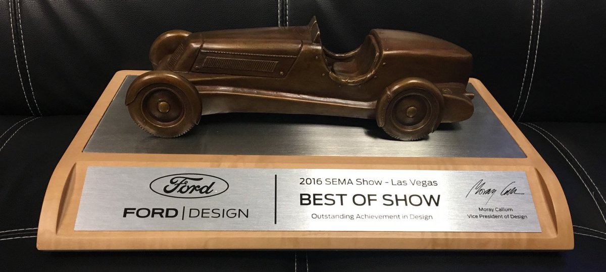 CerakoteHighTem's tweet photo. Congrats to #CGSPerformancProducts for 'Best of Show' at @SEMASHOW  w/their @Ford truck using #Cerakote C-7600 Glacier Black on the exhaust! https://t.co/hrcdNEvpCu