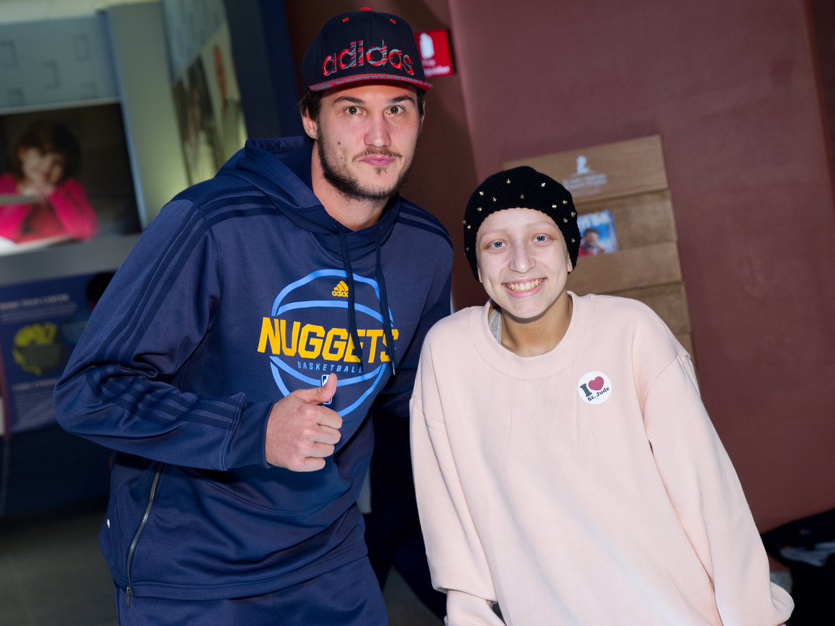 nuggets's tweet photo. We spent the morning in Memphis playing games and spreading #Nuggets spirit with children in the hospital 😊 https://t.co/AtOOXgZMaC