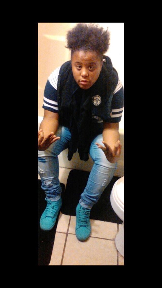 arioutda3's tweet photo. real nigga till i G.O..#mtr3yshii.. https://t.co/ZqifCh4Lbx