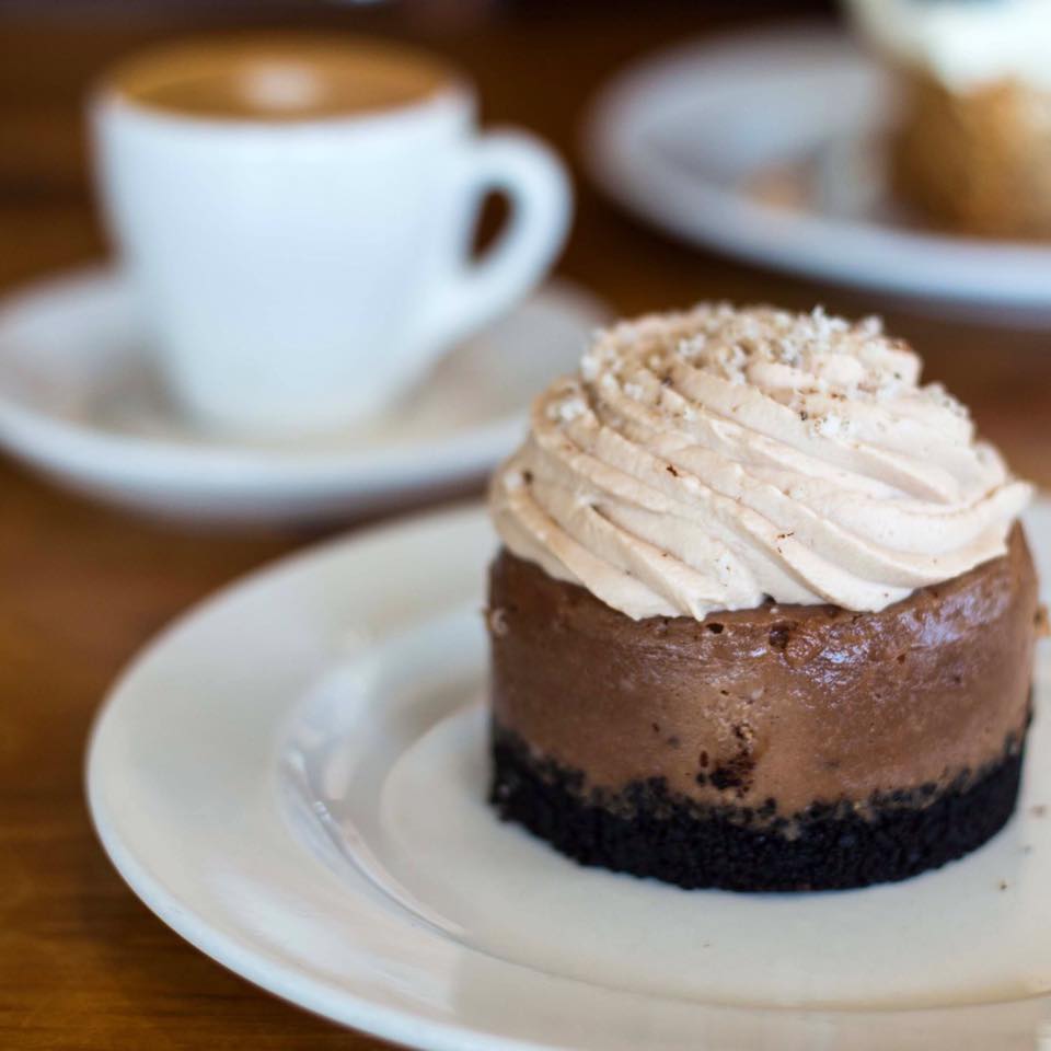 LocalSugarSA's tweet image. Make Monday great at @thecuppencake: bit.ly/2ePsp8b. (photo: @thecuppencake) #SanAntonio #mondaymotivation