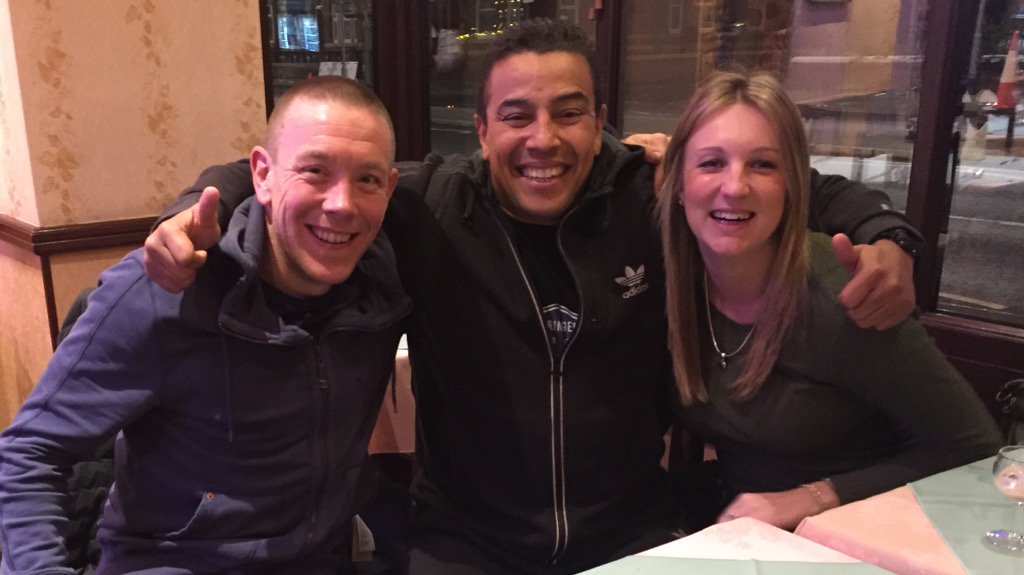 BoxingAwards's tweet image. In #Stockport Jasmine Chinese restaurant, night b4 #boxingtutorcourse met up wid grt couple Jamie &amp;amp; Sarah. Great👊🏾💥