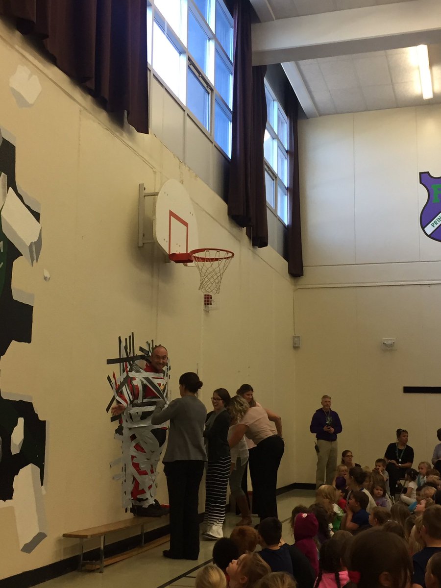 Taping Mr.M to the wall to raise money for United Way!! <a href="/PrinceCharlesPS/">Prince Charles P. S.</a> <a href="/turnmeluce/">Dr. Ann Marie Luce🇨🇦🌎</a> <a href="/TVDSB/">Thames Valley DSB</a>