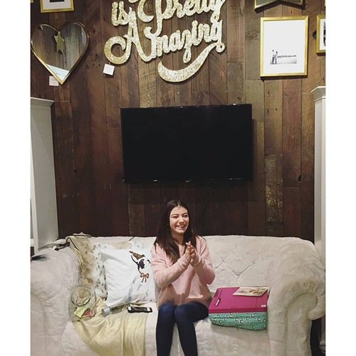 SpringAnything's tweet image. I like to buy @MakeMeOfficial nail wraps at pbteen so cute! pc: @MakeMeOfficial