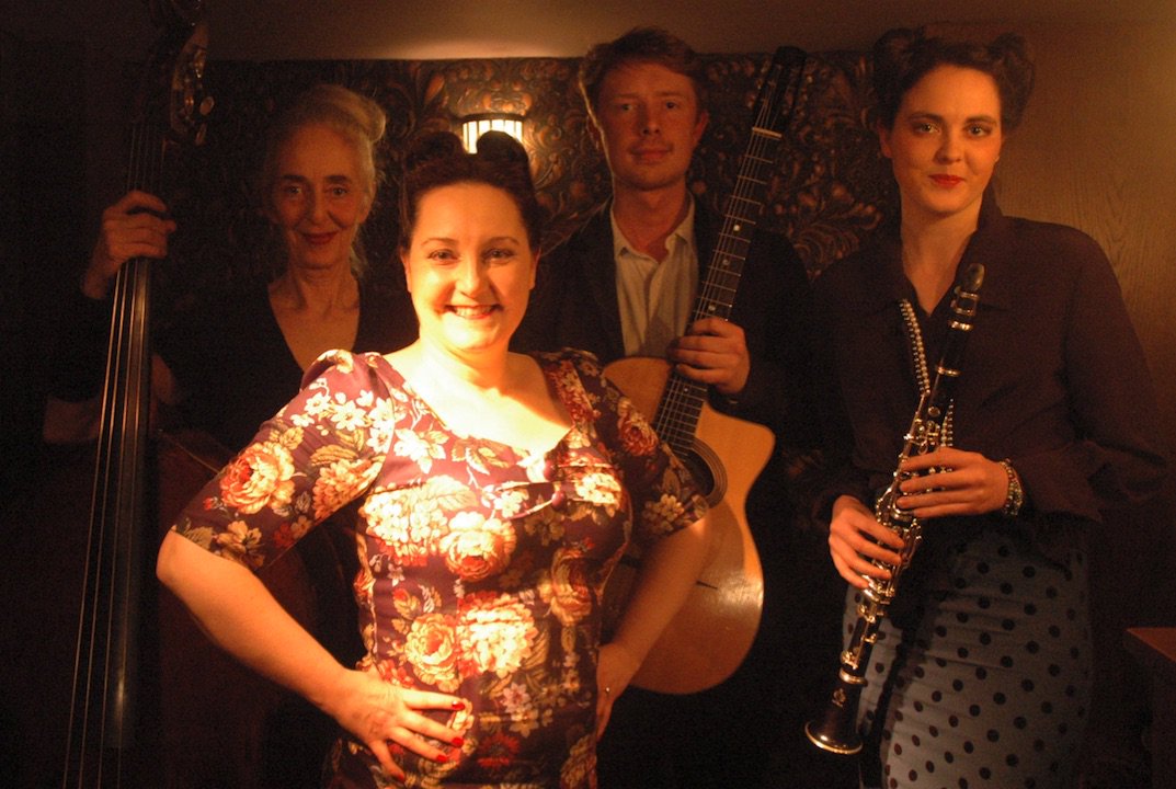 londonsparrows's tweet photo. @Music_Ldn_Live #goingout Friday #11Nov? #vintage #30s #40s songs #jazz with @londonsparrows @GreenNote #Camden 8pm https://t.co/ulkdwUMxbi https://t.co/YWfaMORqSp