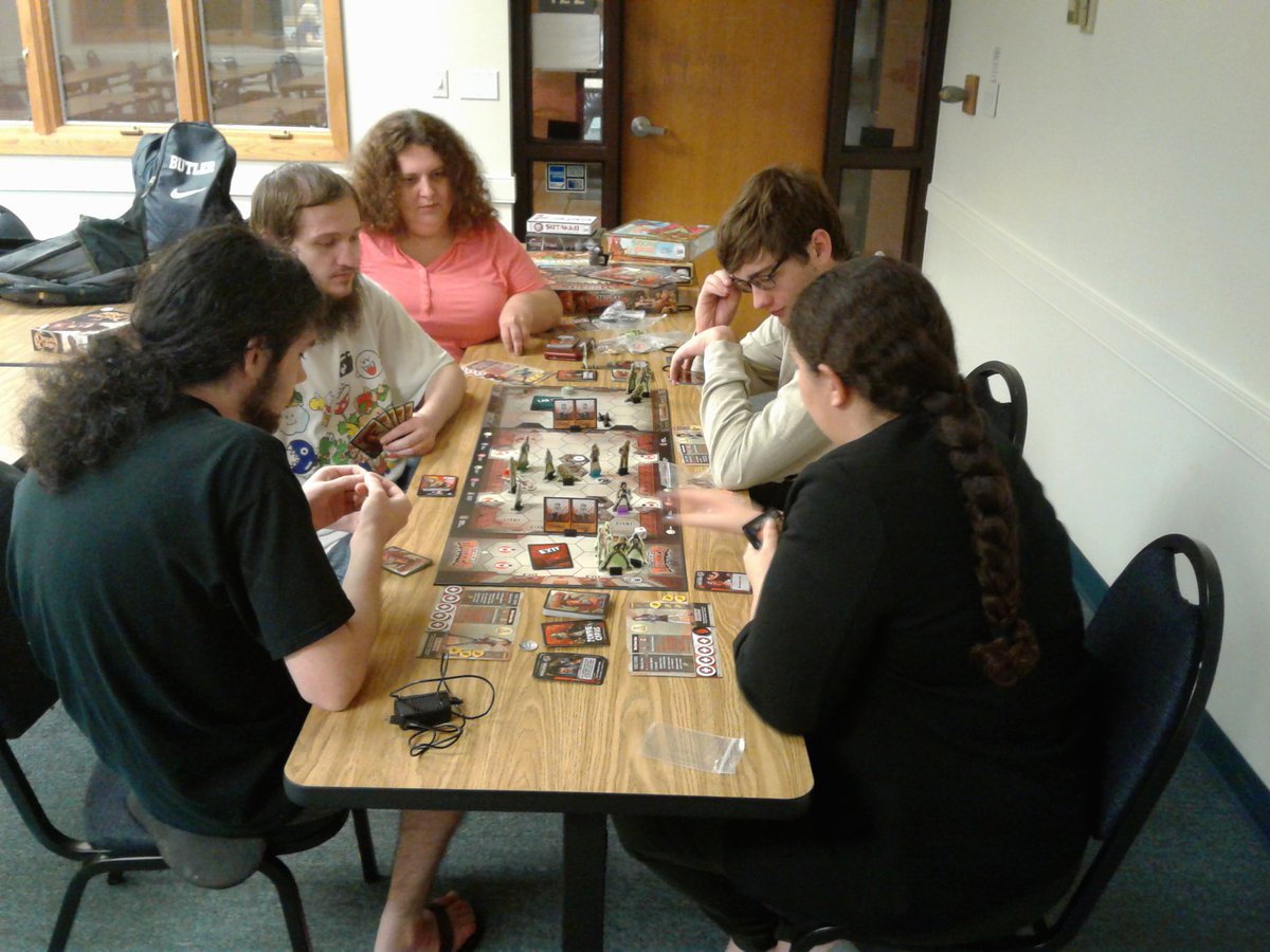 DSCTabletopClub's tweet photo. Literal student bodies playing Student Bodies @SmirkandDagger game night! With @IndieGameAllies and @lastknightleft https://t.co/IiNGEePnqT