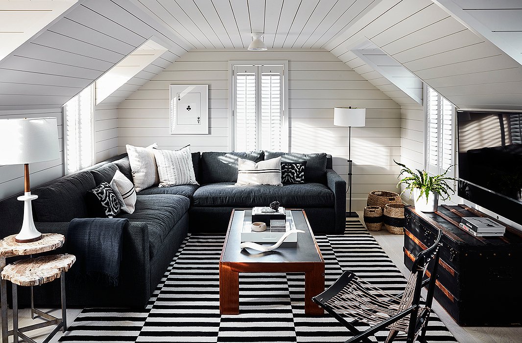 onekingslane's tweet photo. 20 questions for #interiordesigner @karamanndesign → https://t.co/SfsK5Tv1NX https://t.co/ot1mMd9SLa
