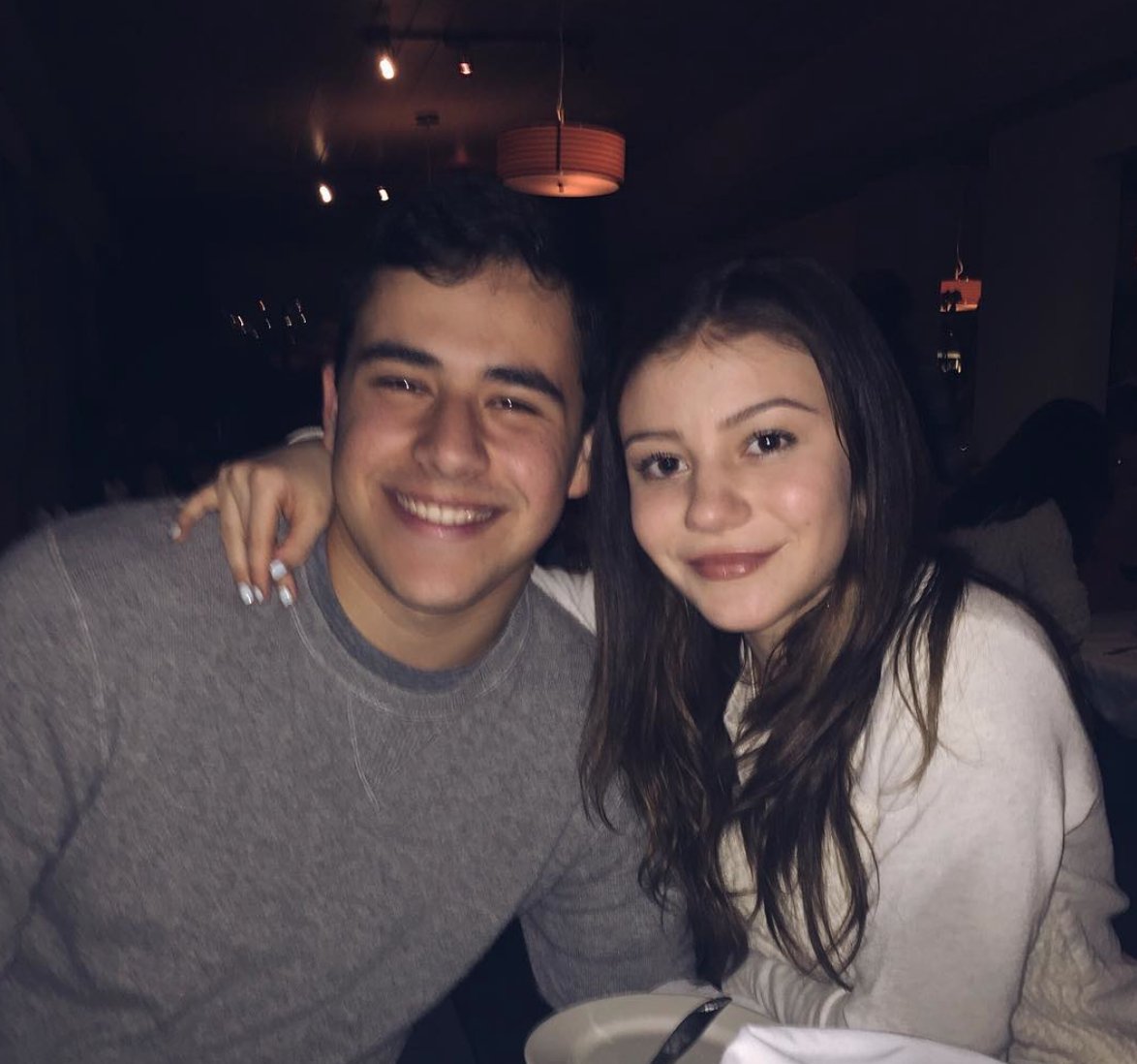 SpringAnything's tweet image. They are so cute together!! 😊💞