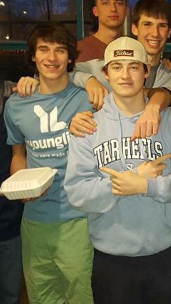 Lowerluke12's tweet photo. Happy Birthday love ya @logansteffes7 #4LOKO #nobodyhome #ramburgers #gfswitch https://t.co/CMYeebHqoX