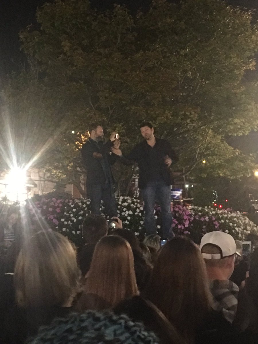reeser's tweet photo. . @mishacollins in #cincinnati! https://t.co/EWRQxxQwJQ