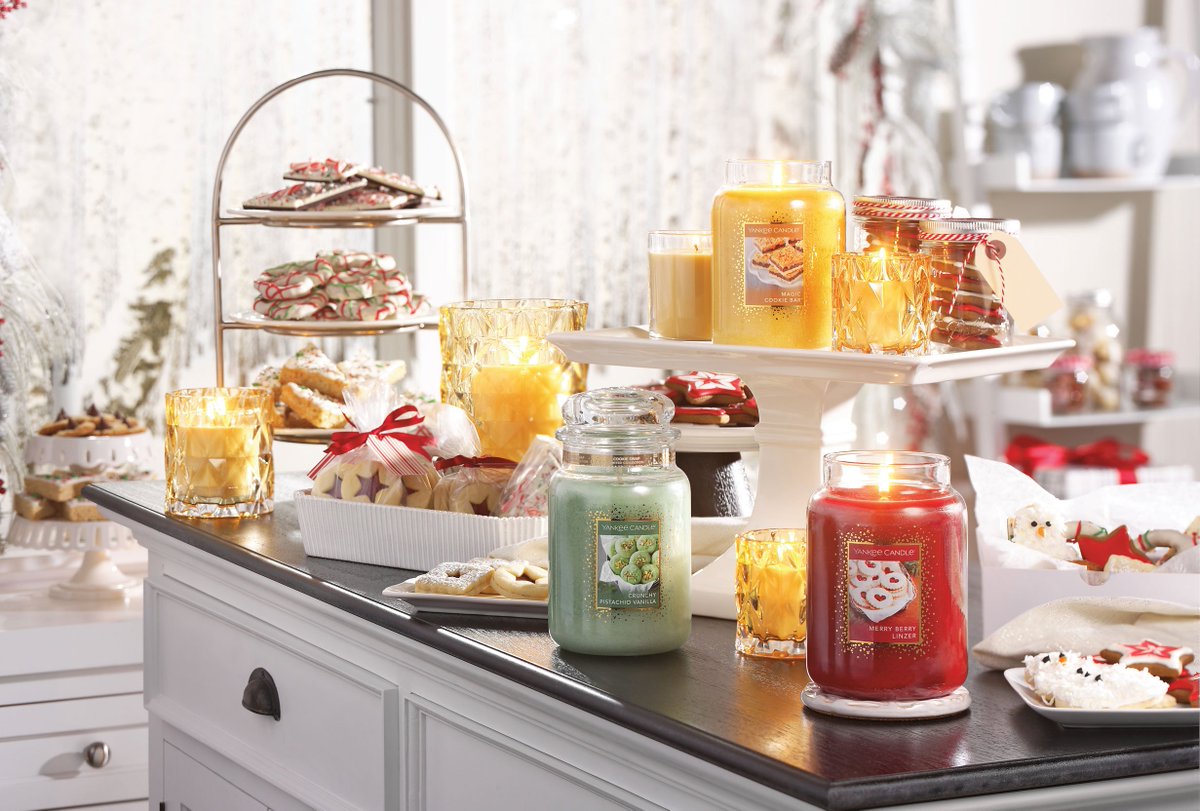 TheYankeeCandle's tweet photo. the cookie swap collection 🍪🔥
6 sweet new scents: https://t.co/tSVK38rxxH https://t.co/oiMLr2wfrD