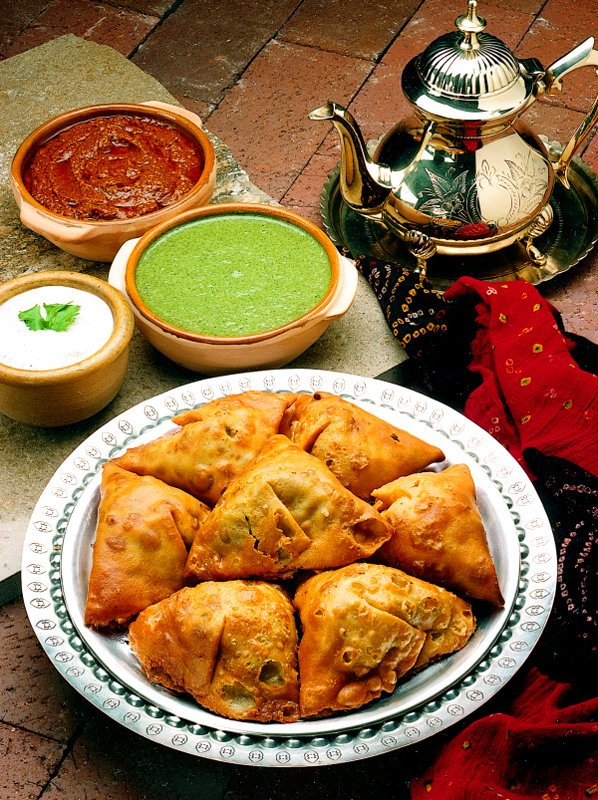 touchofindia_au's tweet photo. Feel like having a snack? How about a crispy samosa? ;) #touchofindia #samosas @pacificfairGC @WestfieldAU https://t.co/3GcRcu9SxV