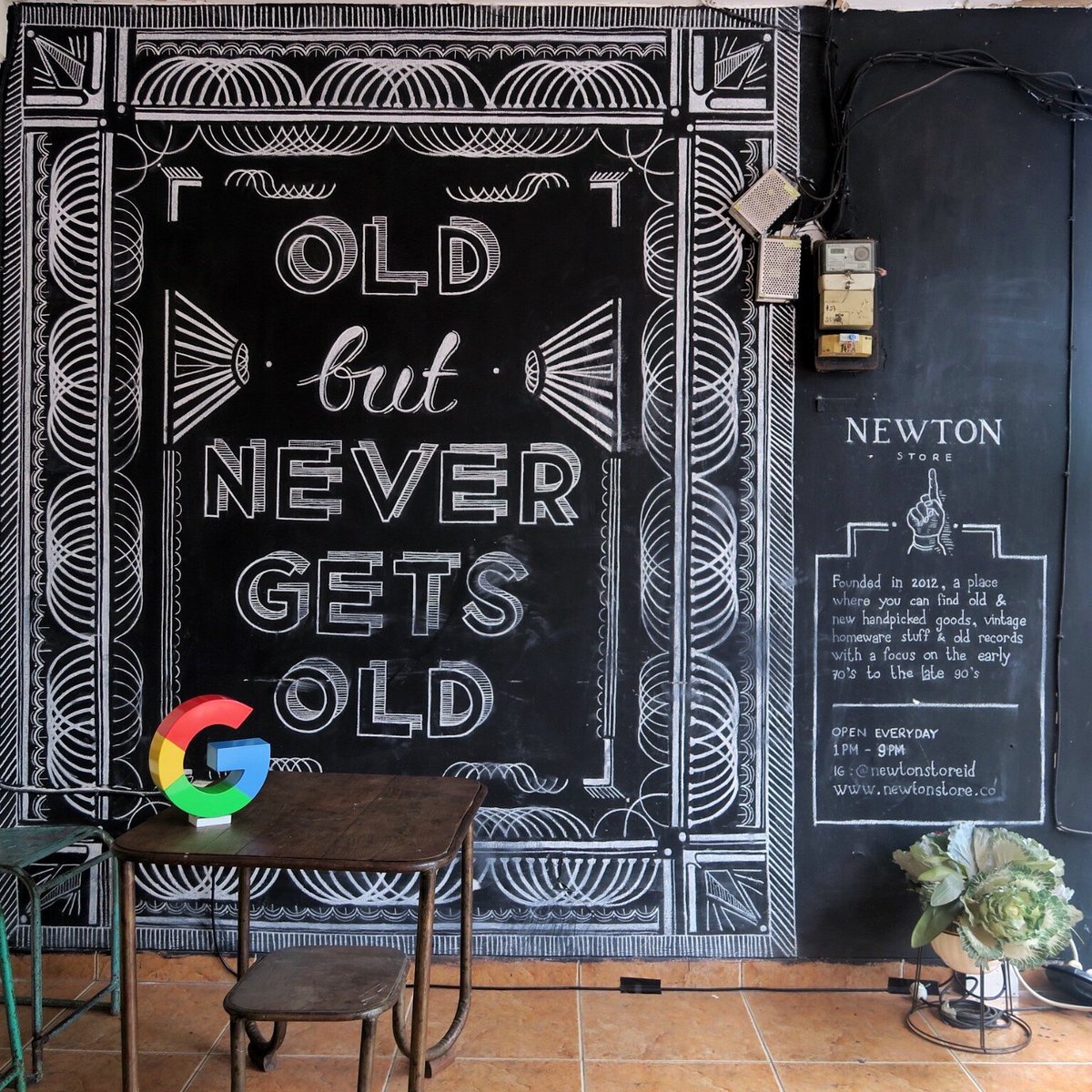 Udah pada tau dong? Yuk langsung ke lokasi. Limited edition merchandise hanya utk 100 org pertama yah! Jgn sampai kehabisan!