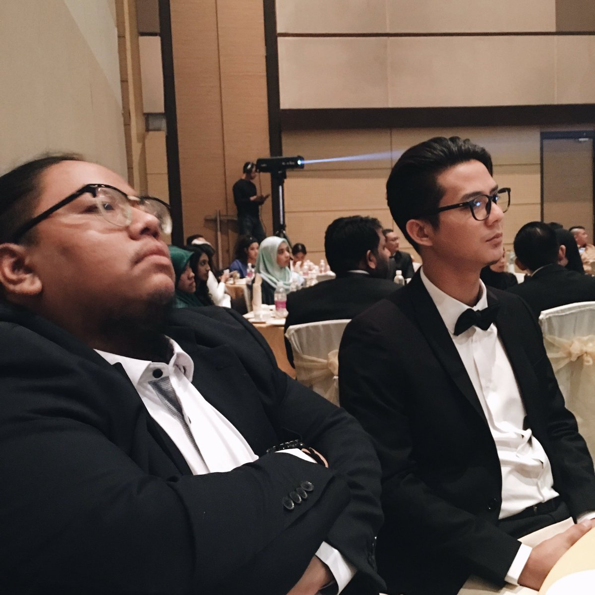 zhsnawy's tweet photo. #SelangorExcellenceBusinessAwards2016 #seba2016 https://t.co/T5OPFsamWI