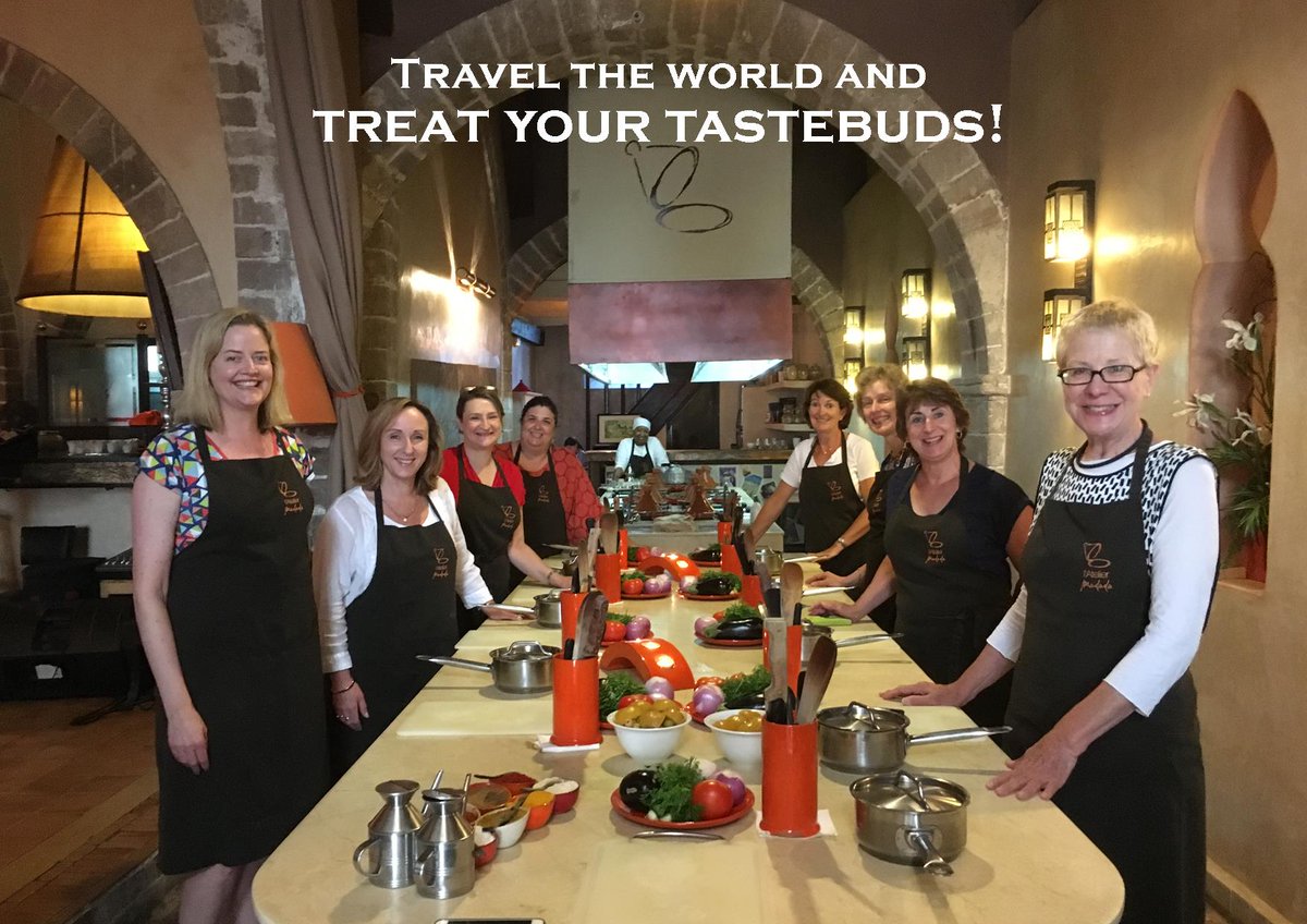 SH_TCSC's tweet photo. Champagne, shopping &amp; scheming! Last chance to RSVP. Discover where in the world you can escape! RSVP here: https://t.co/6PZFRdNydg https://t.co/heQGJs14BU