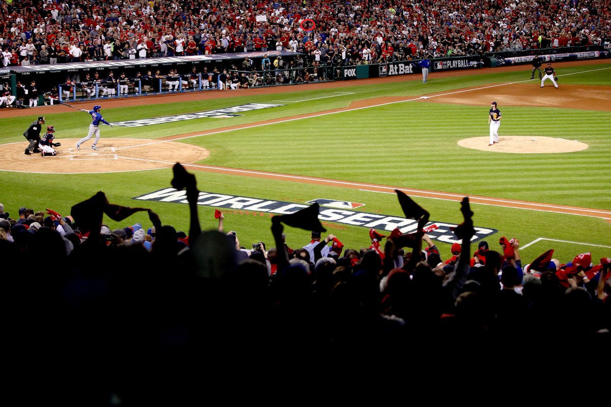 Dist0rt's tweet image. I found myself and my dad at game 6. Might have to zoom in but this counts as my face reveal...