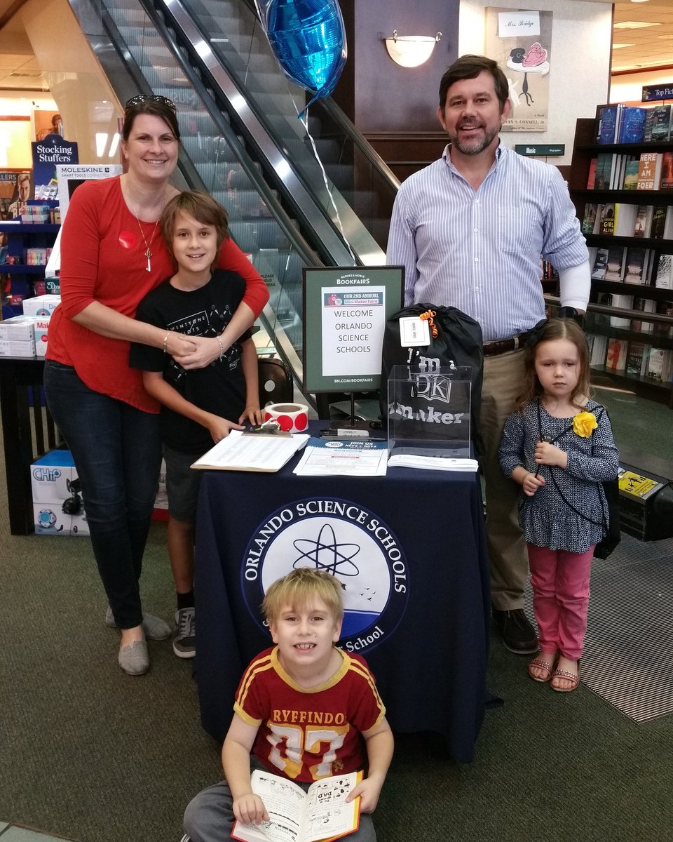 BNCOLONIAL's tweet photo. Thank you @OrlandoSciMH for being with us at our Mini Maker Faire again this year! @BNBuzz #BNMake2016 #Orlando https://t.co/bbIoMcHMIv