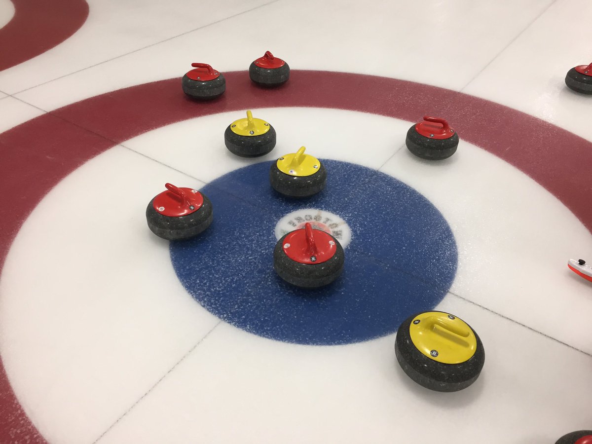 FrogtownCurling's tweet photo. Season Play is back in action. #curling https://t.co/YmQQQppTTd