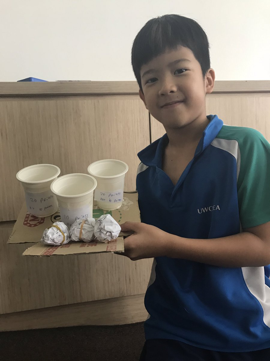 UWCSEA4LaW's tweet photo. Yusuke created 'Hiit' last night to test out our ball throwing skills. Our current leader is Kavya. Can you beat here? #uwcsea #uwclearn https://t.co/BG5hVAZlzU