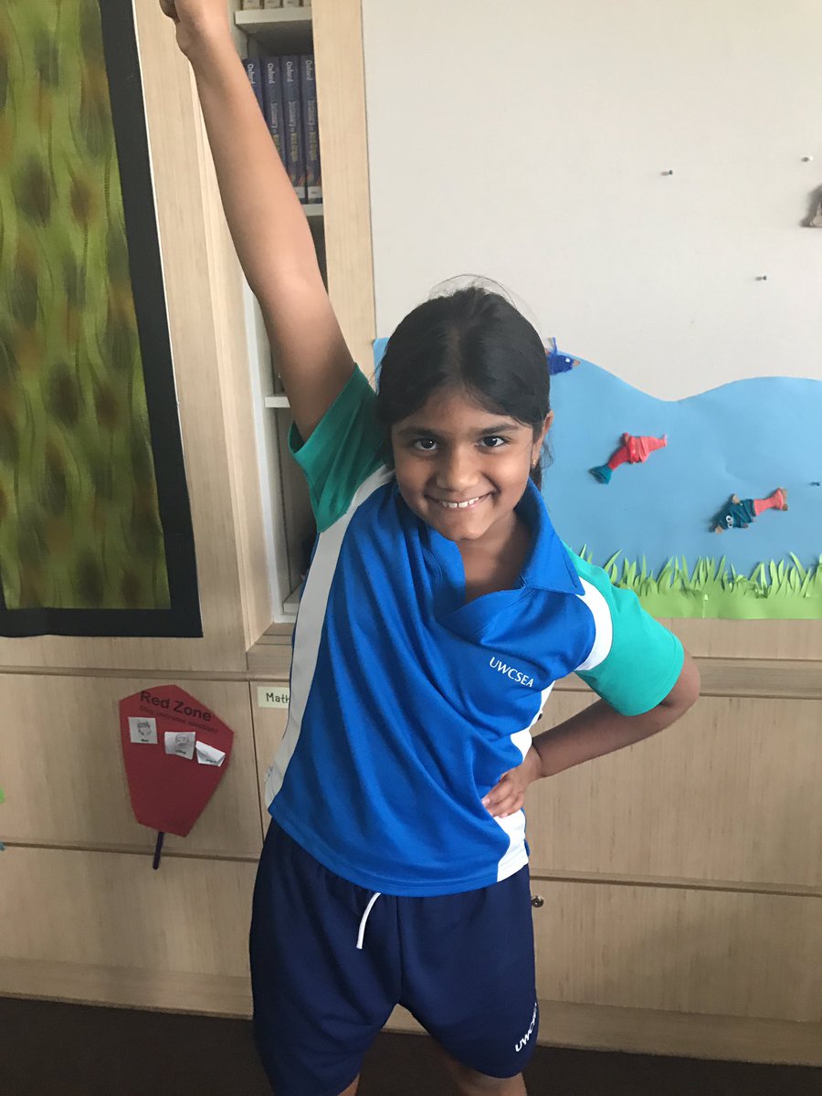 UWCSEA4LaW's tweet photo. Yusuke created 'Hiit' last night to test out our ball throwing skills. Our current leader is Kavya. Can you beat here? #uwcsea #uwclearn https://t.co/BG5hVAZlzU