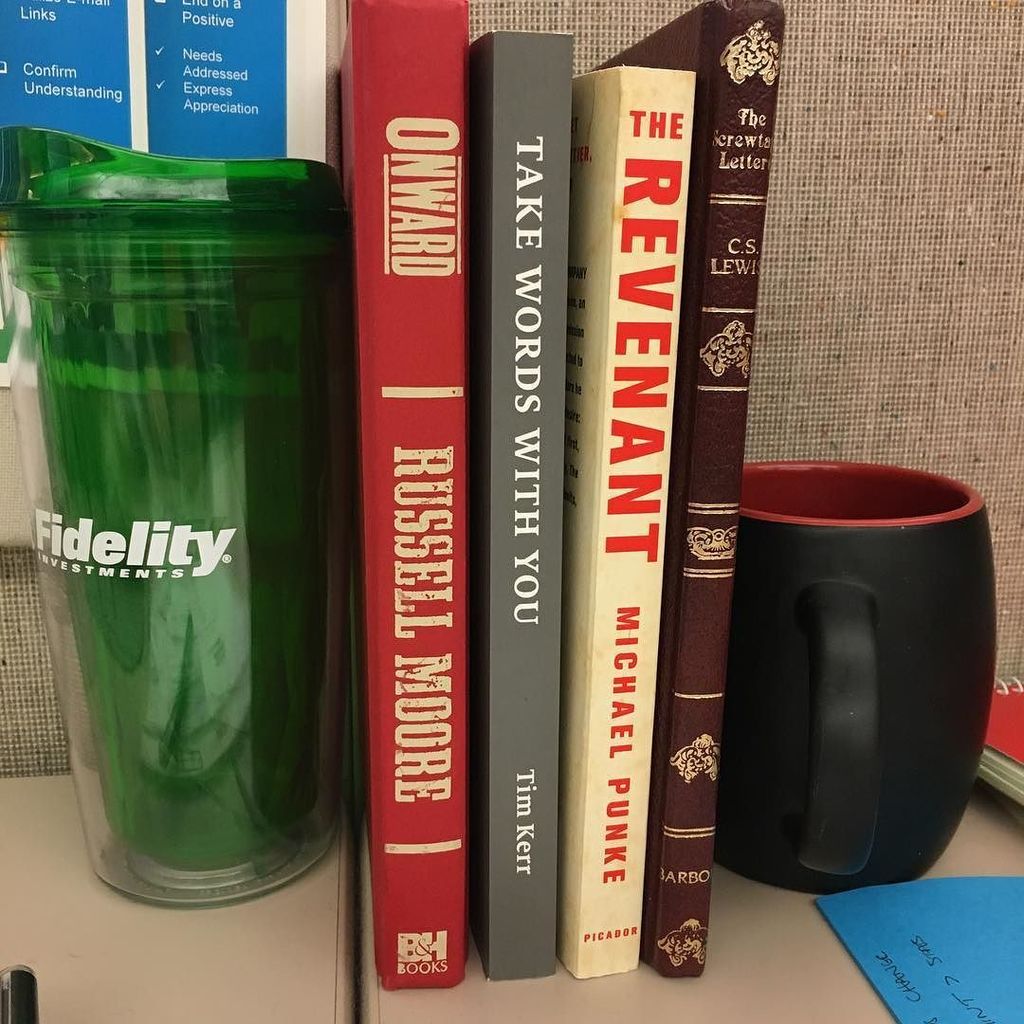 jymrrs's tweet photo. work reading. #bookseverywhere #onward, @russellmoore; #takewordswithyou; #therevenant; #t… https://t.co/MxkqkQxFqg https://t.co/bhR3sdZ71m