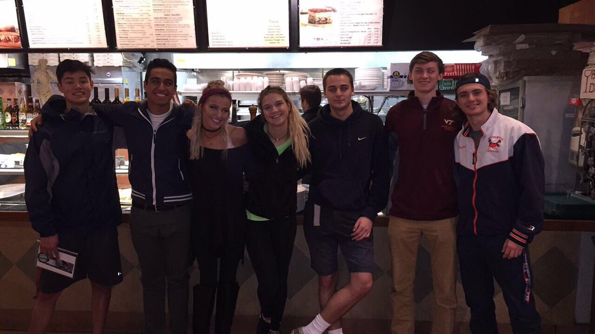SnowEscape's tweet photo. Briar Woods is heading to Canada! 

Briar Students: sign up through your school's website to receive your discount

https://t.co/SADNd32Mii https://t.co/s6daU9TGzX