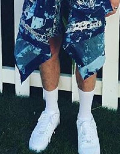 LegsofOllyYears's tweet image. 