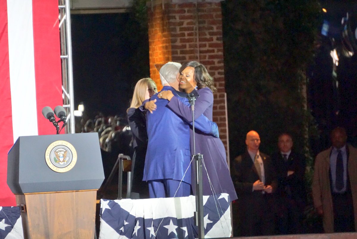 koryaversa's tweet photo. Huge presidential welcome! @billclinton @MichelleObama @ChelseaClinton #imwithher #hillaryforpa #hillaryclinton #getoutthevote https://t.co/r4UJA0OcMk