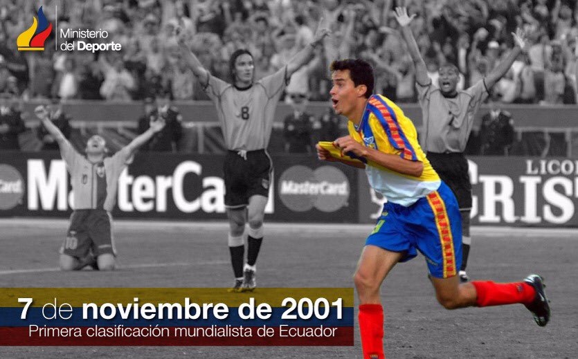 chinogomez14's tweet photo. 7 nov 2001. Hace 15 años, sucedía lo impensado, lo imposible, porque nos atrevíamos a pensar diferente y sobre todo unidos. 
@FEFecuador https://t.co/L9TNpqcxMt