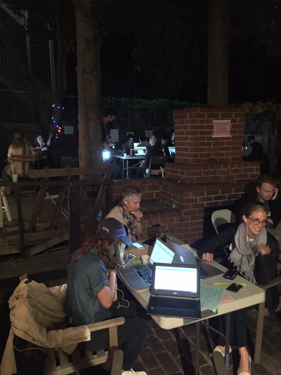obeforhillary's tweet photo. Phone banking al fresco by day, with lantern at night. Welcome to Camp @HillaryClinton , Oakland style! #ImWithHer #Hillafornia https://t.co/oqcd8hBB5p