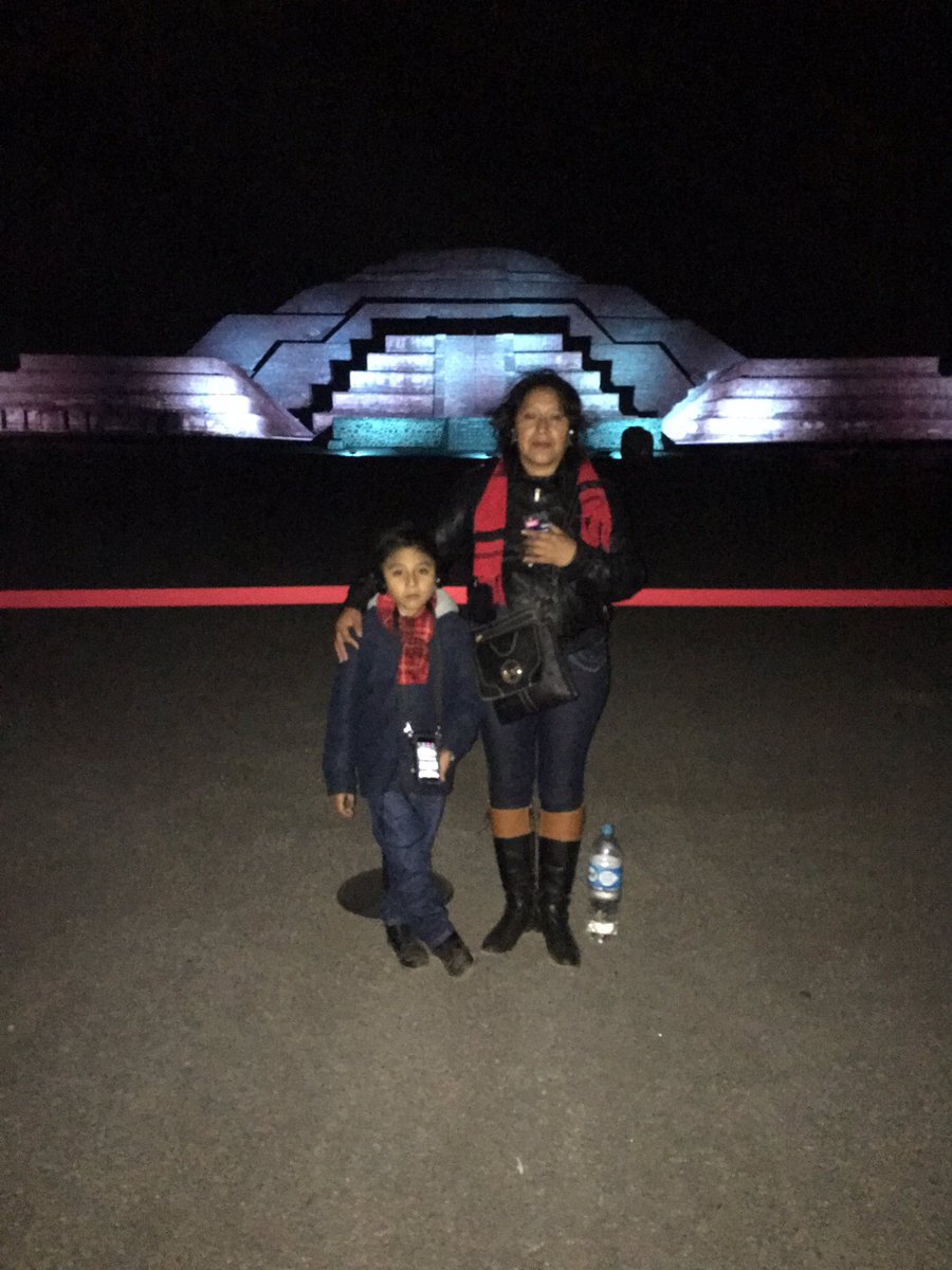 verormM's tweet photo. #LaSemanainiciaY ellos disfruta. De la @ExperNocturTEO y tú cuando boletos en @Ticketmaster_Me https://t.co/w8F7REp39u
