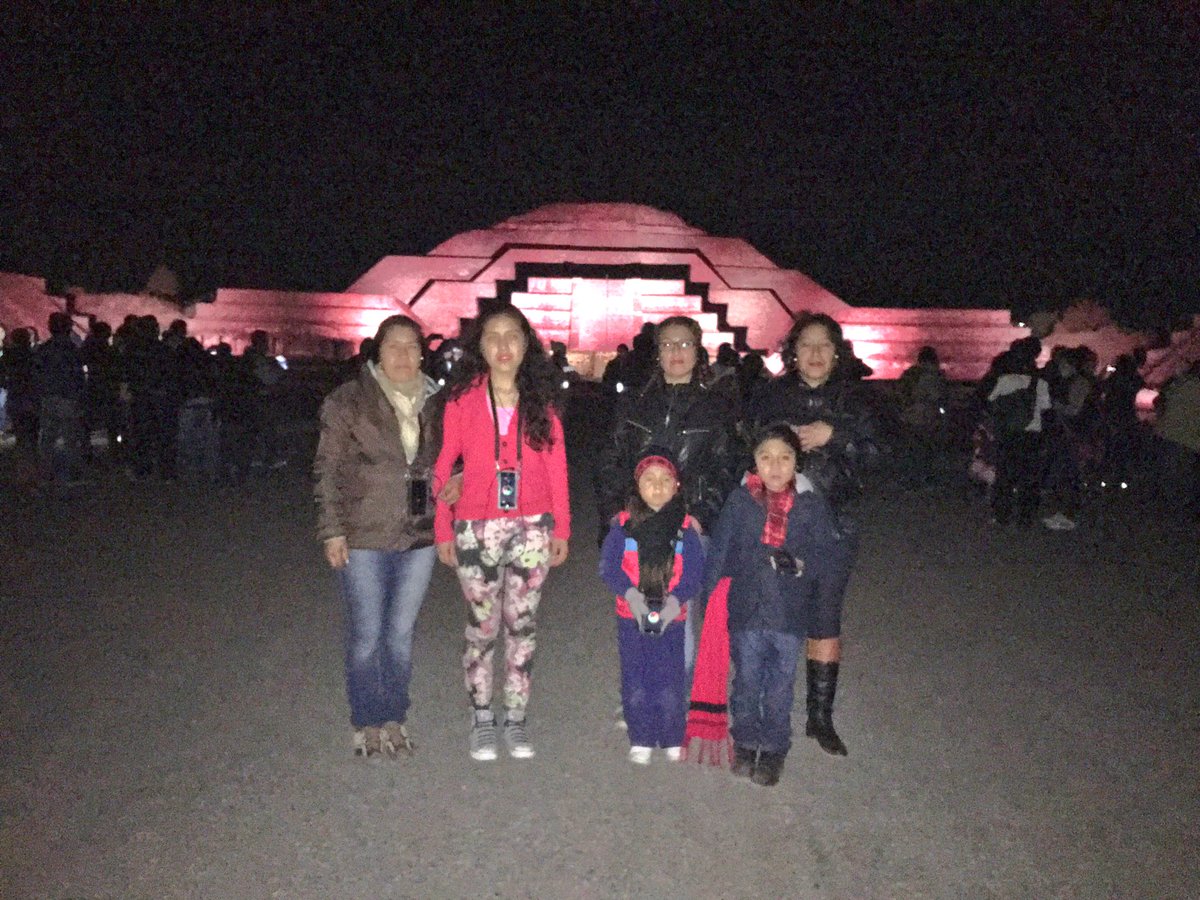 verormM's tweet photo. #LaSemanainiciaY ellos disfruta. De la @ExperNocturTEO y tú cuando boletos en @Ticketmaster_Me https://t.co/w8F7REp39u