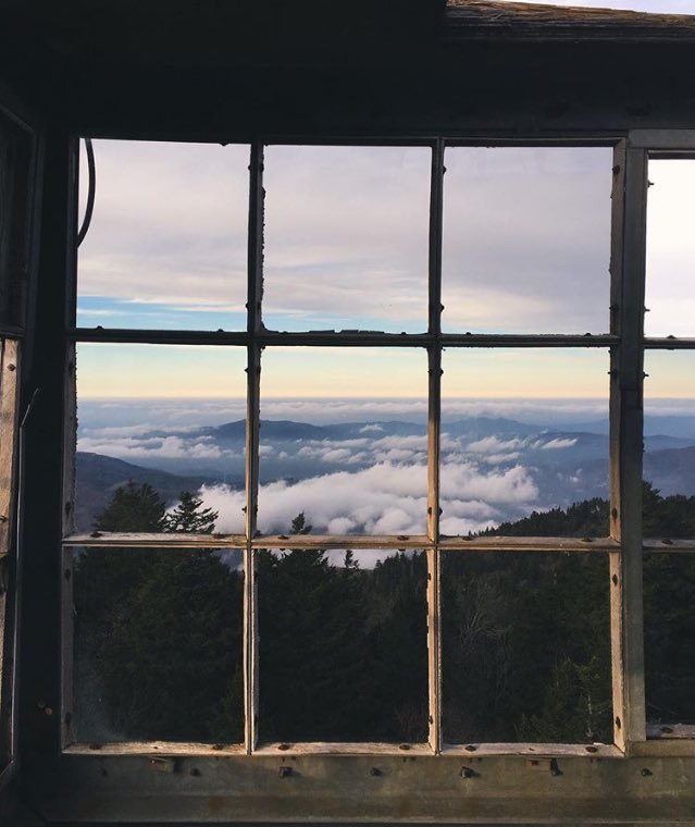 Goodnight, Tennessee

Stay beautiful 🌄