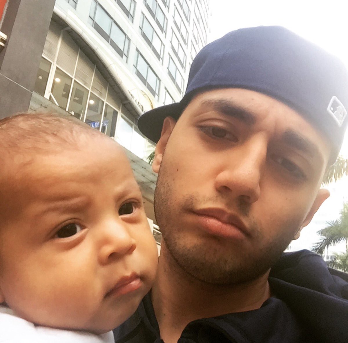 YousefTaha055's tweet photo. Muggin with my Youngin
#Squad #YoungZeke #YoungSef #DefineYoung ?🤔lol #NotReallyMine #IDontHaveFriendsIHaveFamily https://t.co/uqLe4gP3cu