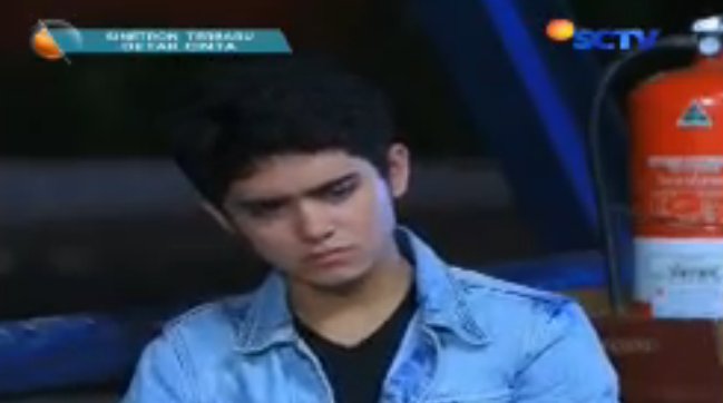 SCTV's tweet photo. Akankah Damar berhasil menemukan Salsa? Tetap saksikan #DetakCintaSCTV ya! https://t.co/2e9jVmvyS9