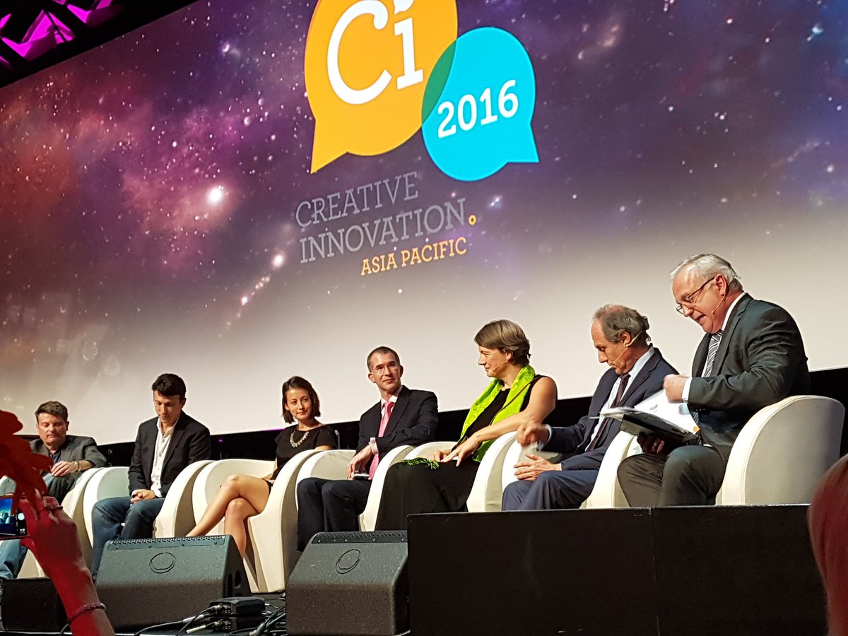 Seriously impressive panel @ Gala dinner @CInnovation  #ciglobal with @AlanKohler #exponentialchange #innovation #AI #acceleratingtechnology