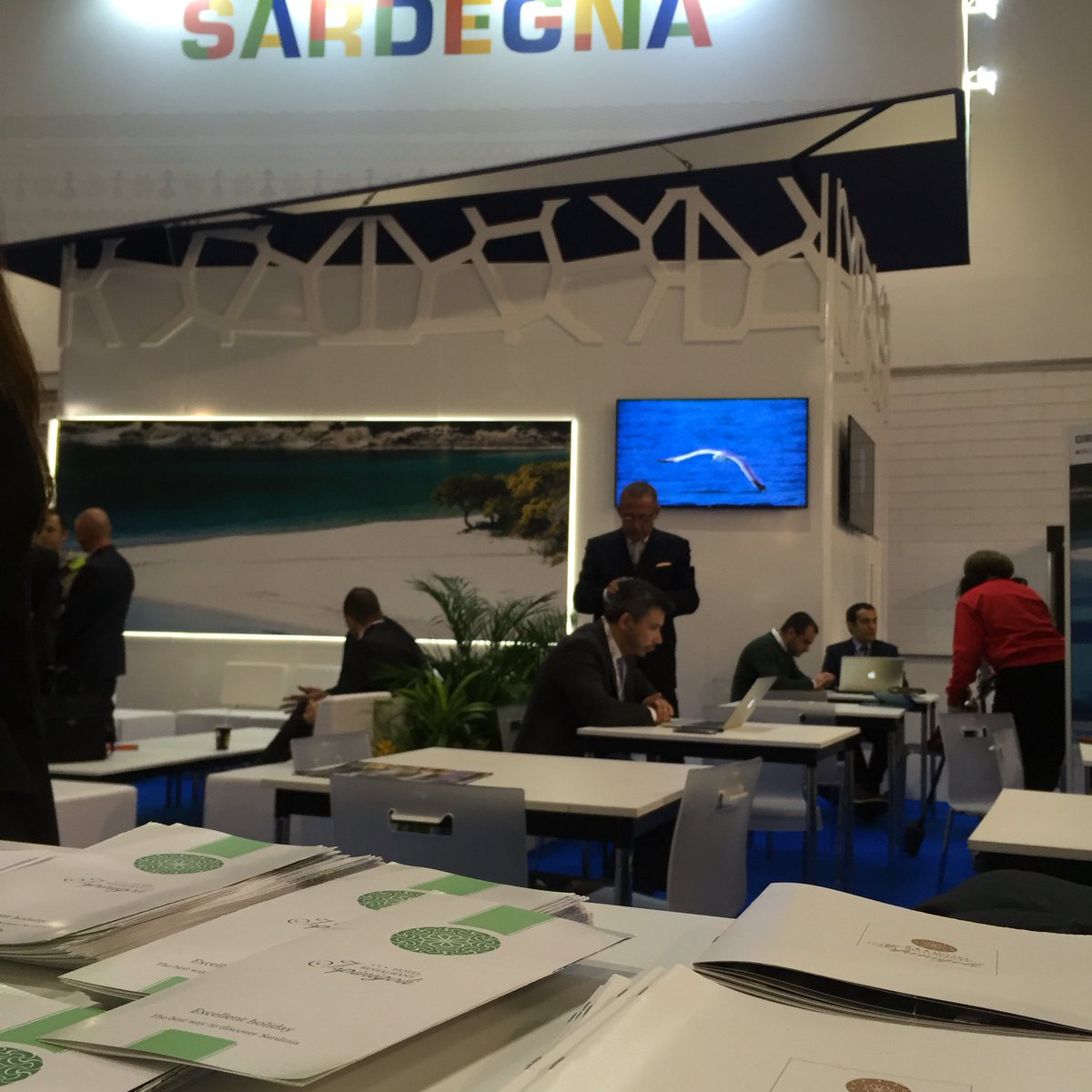 HotelIspinigoli's tweet photo. Good morning @WTM_London, we are ready to meet you on the @SardegnaTurismo stand! #Sardegna #wtm2016 https://t.co/N2kgDyEWKH