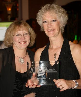 Designs_JoanK's tweet image. As the 2017 #LearningTechnologiesAwards dinner approaches, I fondly remember winning a gold award for #BBC #Leadership Essentials in 2008!