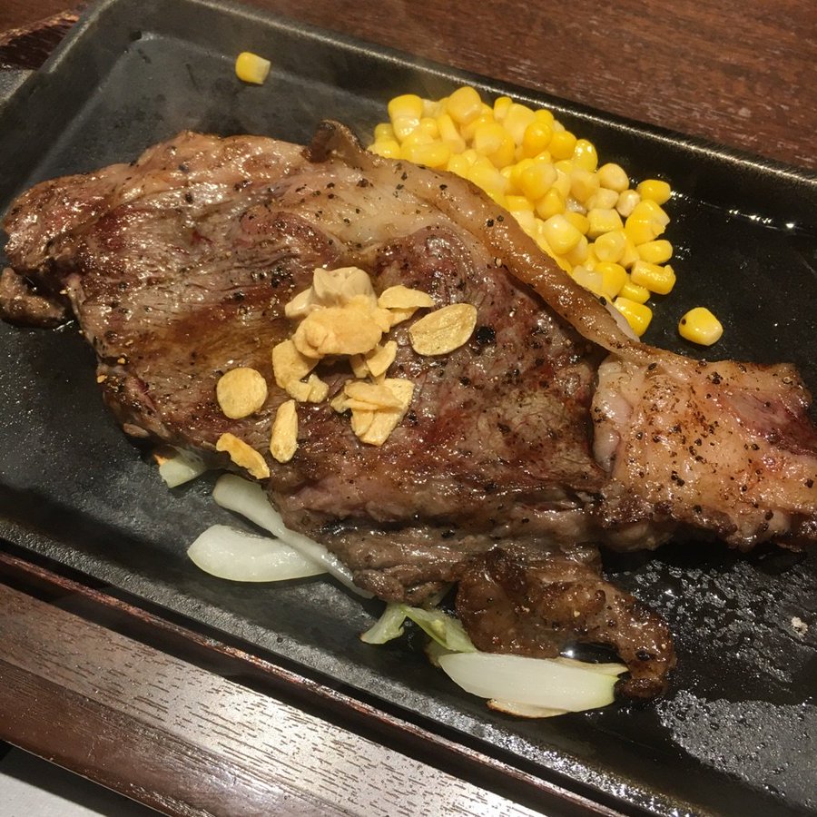 いきなりステーキ って何グラムくらい食べれるのかな と 同時に味わった小者感 あいしんくいっと