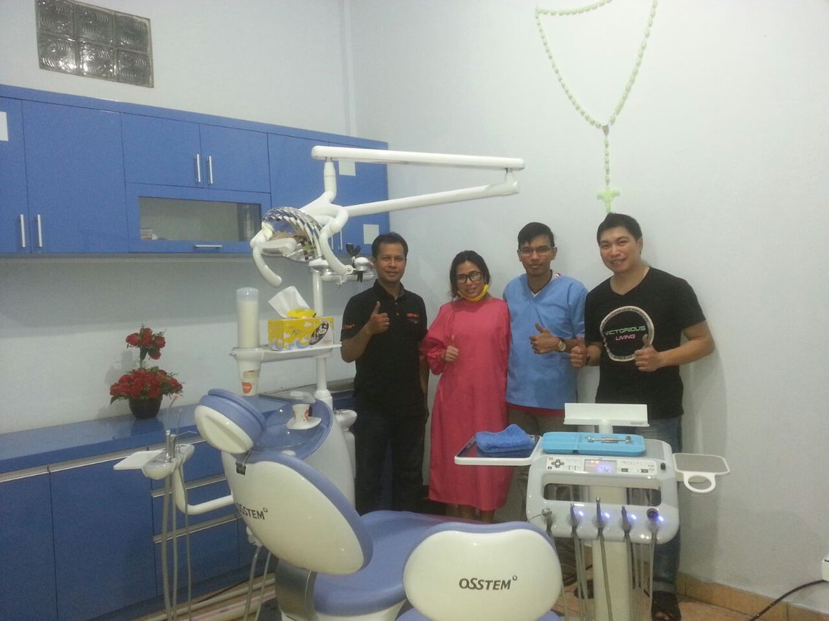 osstemina's tweet photo. K3 Unit Chair Osstem went to Bitung-Manado https://t.co/XBNX5qpY7c