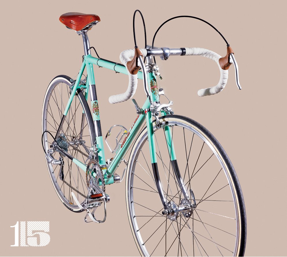 BicyclingMag's tweet photo. This lustworthy throwback is worth the splurge #NewBikeMo #F*!kItList https://t.co/SAC3DzwH2p https://t.co/4odN3Xvry7