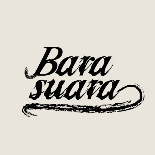 Fiansyaah96's tweet photo. Band yg memiliki konsep yg keren bgt "Menjadi sebenar-benarnya orang indonesia"..dengan lagunya yg selalu menggebrak. #ke15 https://t.co/cioothNf9e