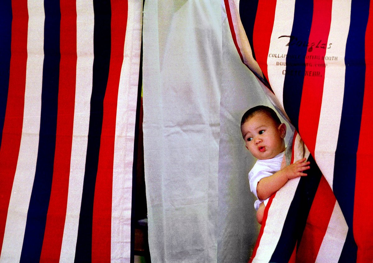 Hey guys, in the spirit of the U S elections tonight, and to ease some  stress, here is one from 2000 voting in Honolulu. Good luck to all.