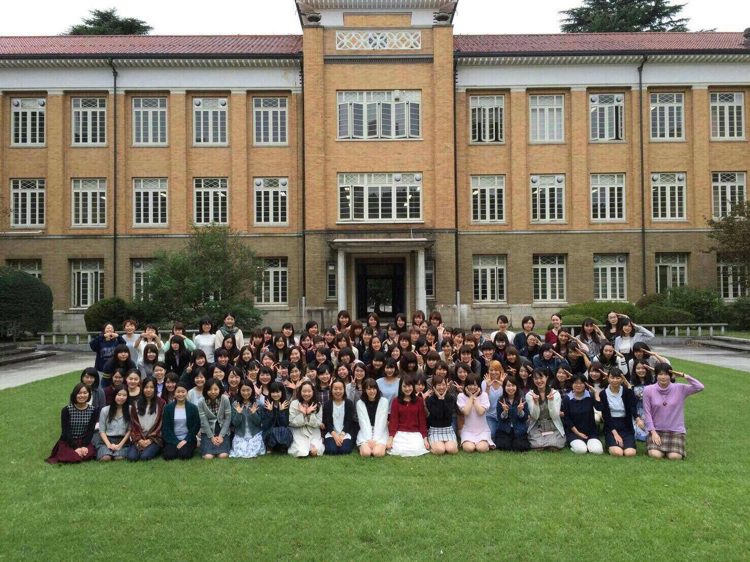 第62回津田塾祭実行委員会 V Twitter 参加団体pr 津田塾大学英語会 今年の塾祭 では Tessの出店決定 お店でこそ見ることのできるtessの雰囲気などをみてみませんか 中庭でりんご飴 ぶどう飴 ホットドリンクを