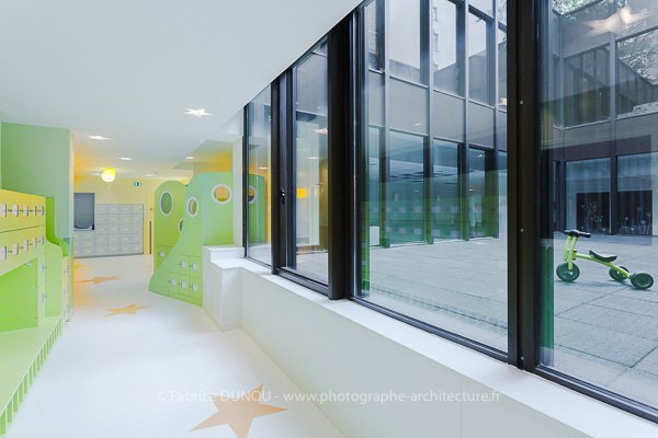 Crèche Inter-Entreprise Paris dp1.fr/actualites/rep… via <a href="/photographie/">Photographie</a> <a href="/FabriceDunou/">Fabrice Dunou photographe d'architecture Paris</a> #agence #architecture #Sante #PetiteEnfance