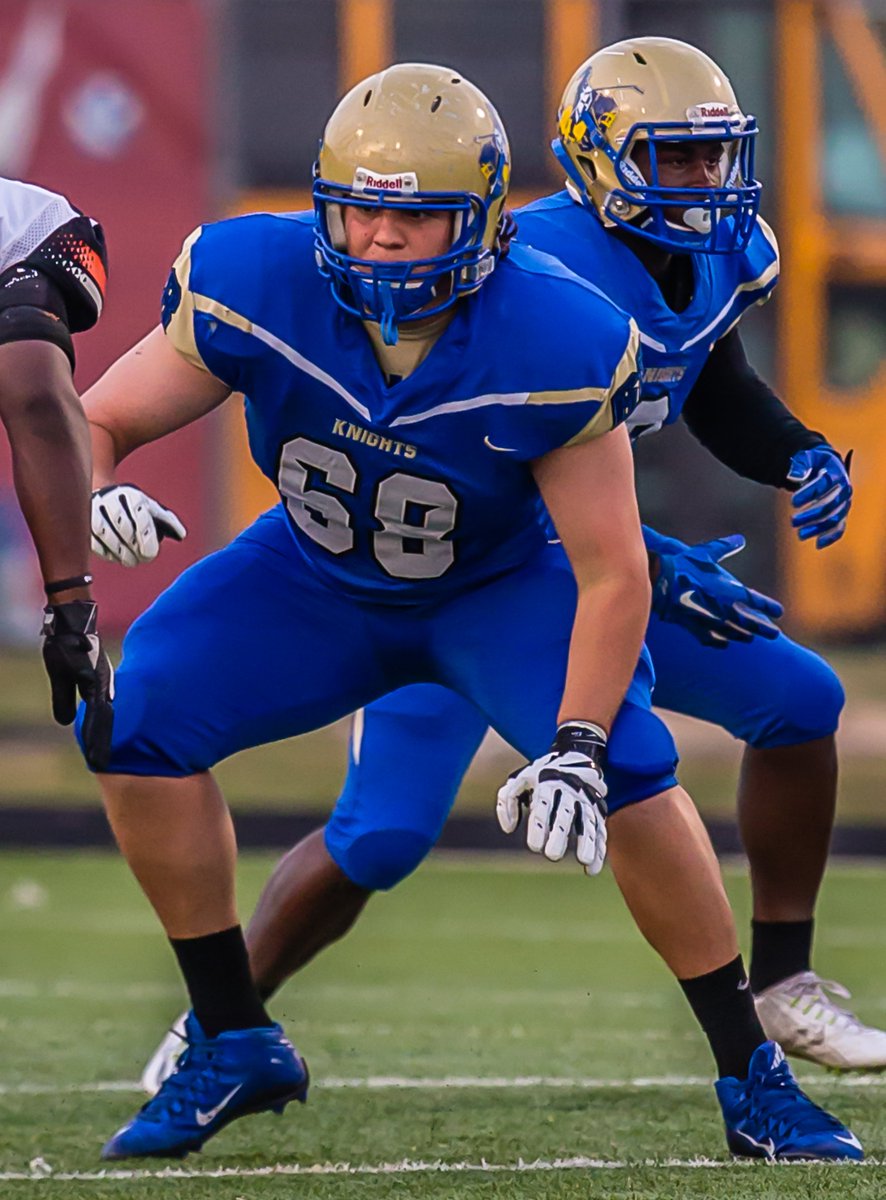 JohnGodwinMP's tweet photo. Elkins vs Texas City photos at https://t.co/6UNwZ9ewcd @EHSABC  @JohnGodwinMP https://t.co/vuQbaSpEGn